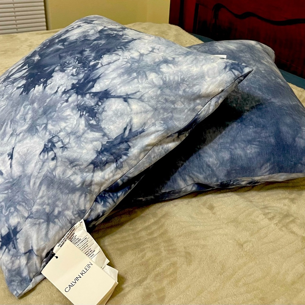 2- Calvin Klein throw pillows Tie-Dye